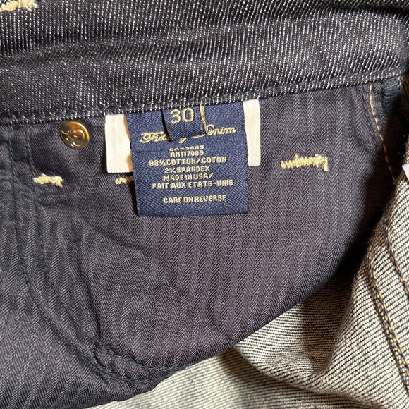 Fidelity Denim Dark Blue Mid Rise Straight Jeans NWT - Picture 2 of 7